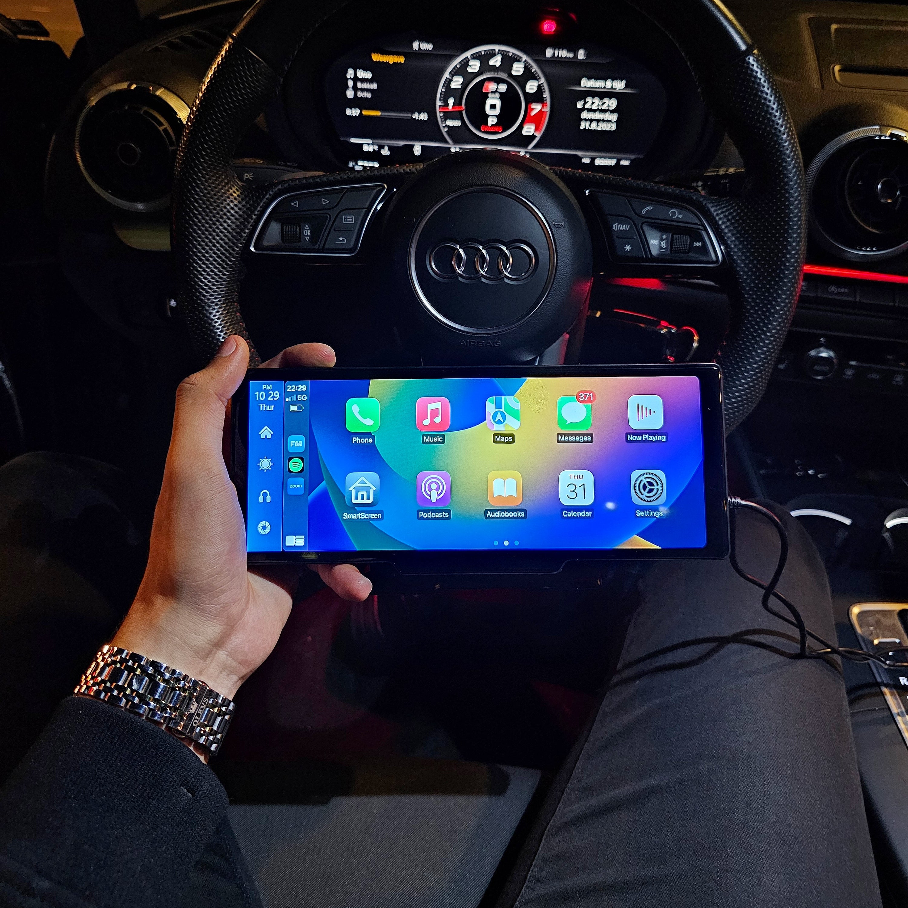 CarPlay + Android Auto Screen